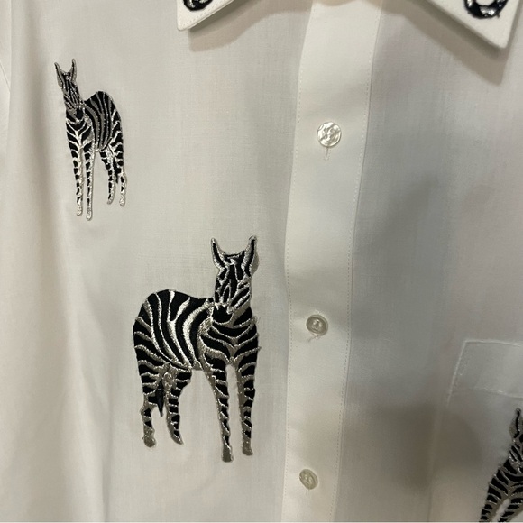 B. Cuz Vintage Button Up Zebra Safari Size S - Picture 7 of 7